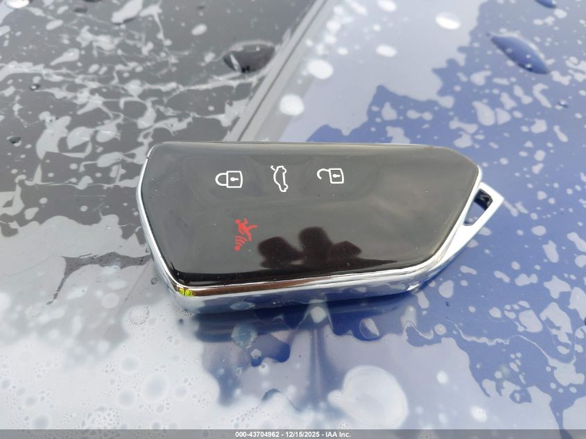 2023 Volkswagen Golf R 2.0T VIN: WVWFB7CD2PW209436 Lot: 43704962