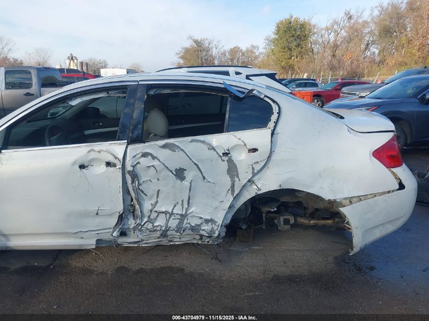 2009 Infiniti G37X VIN: JNKCV61FX9M050798 Lot: 43704979