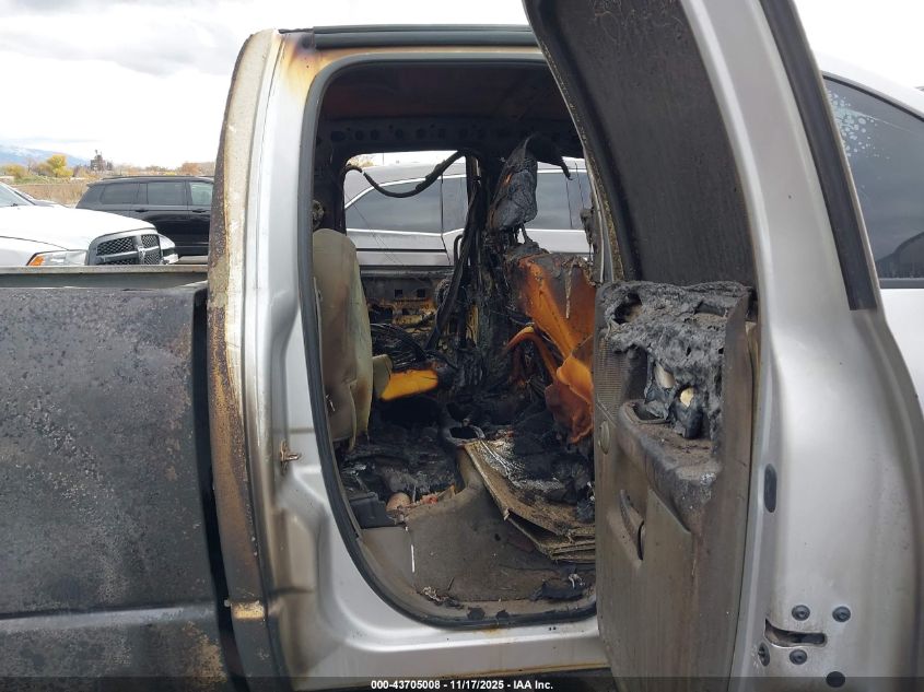 2006 Dodge Ram 1500 Slt/Trx4 Off Road/Sport VIN: 1D7HU18216S673899 Lot: 43705008