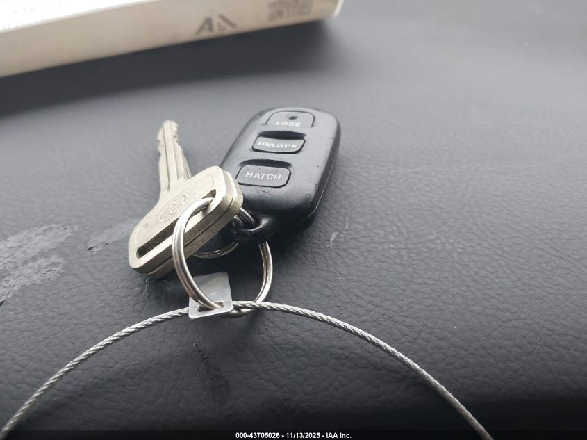 2003 Toyota Matrix Xr VIN: 2T1KR32E73C077936 Lot: 43705026