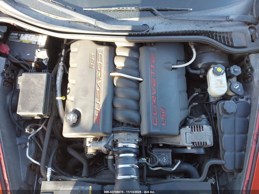 2005 Chevrolet Corvette VIN: 1G1YY24U255115884 Lot: 43705070