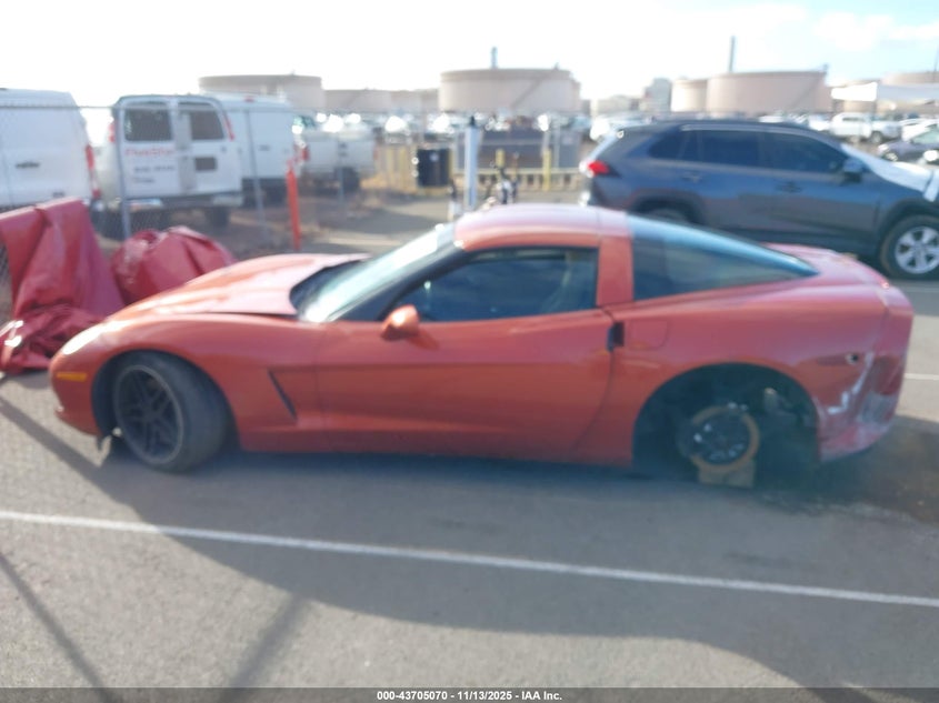 2005 Chevrolet Corvette VIN: 1G1YY24U255115884 Lot: 43705070