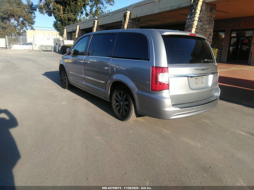 Vin: 2c4rc1hg5fr590491, lot: 44200395, chrysler town & country s 20153