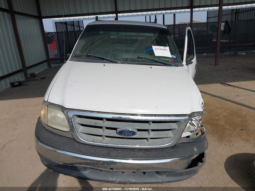 2000 Ford F-150 Lariat/Work Series/Xl/Xlt VIN: 1FTRX17W2YKB10745 Lot: 43705083