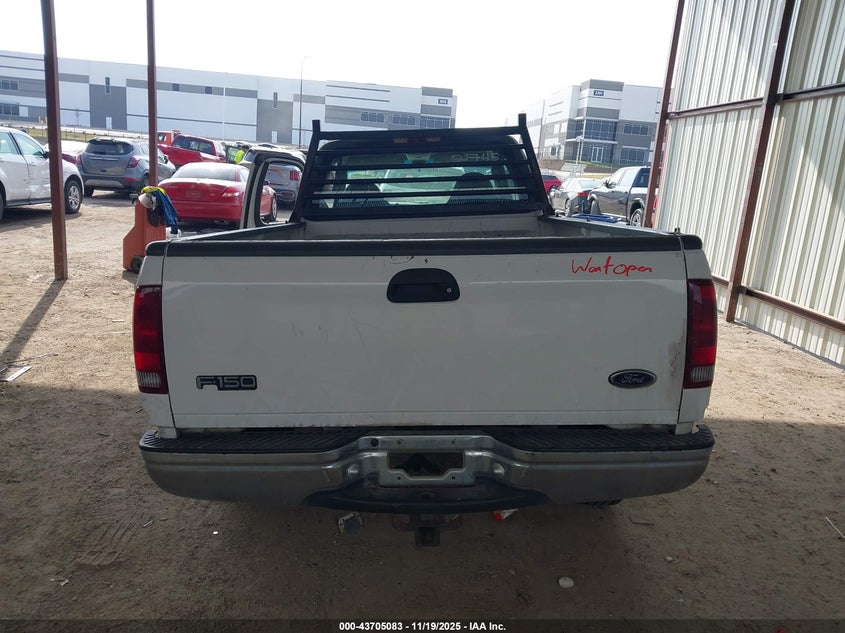 2000 Ford F-150 Lariat/Work Series/Xl/Xlt VIN: 1FTRX17W2YKB10745 Lot: 43705083