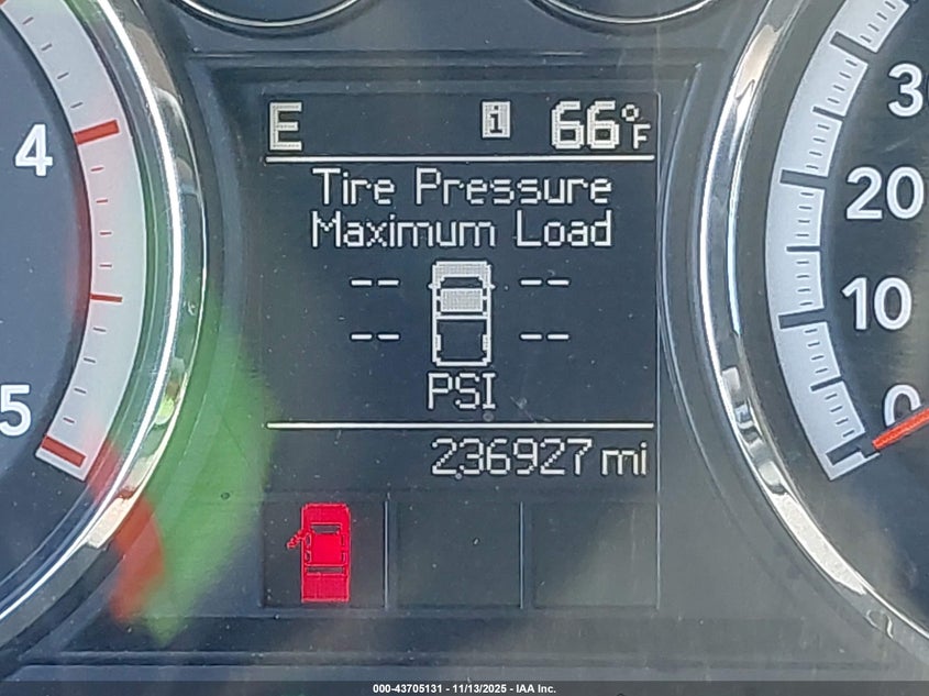 2011 Ram Ram 2500 Slt VIN: 3D7UT2CL4BG587155 Lot: 43705131