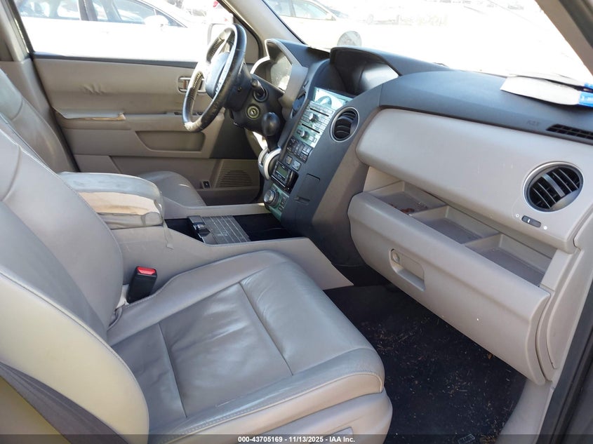 5FNYF3H98BB021222 2011 HONDA PILOT photo no. 5