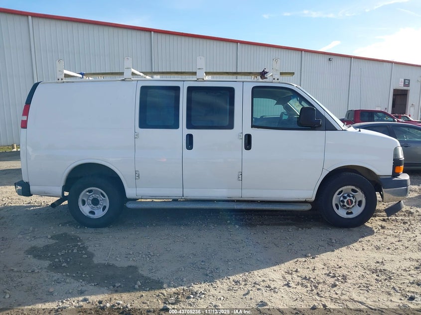 2017 GMC Savana 2500 Work Van VIN: 1GTW7AFFXH1910008 Lot: 43705236