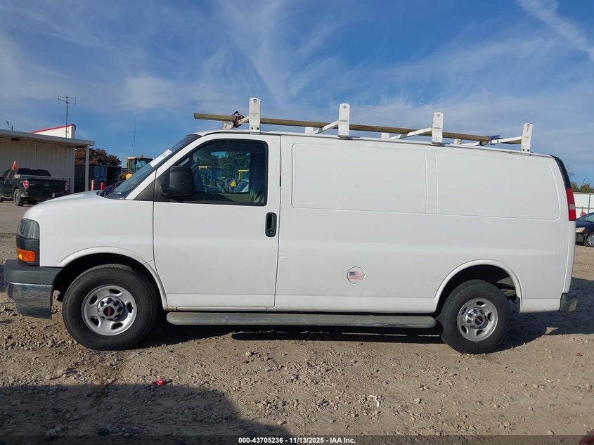 2017 GMC Savana 2500 Work Van VIN: 1GTW7AFFXH1910008 Lot: 43705236