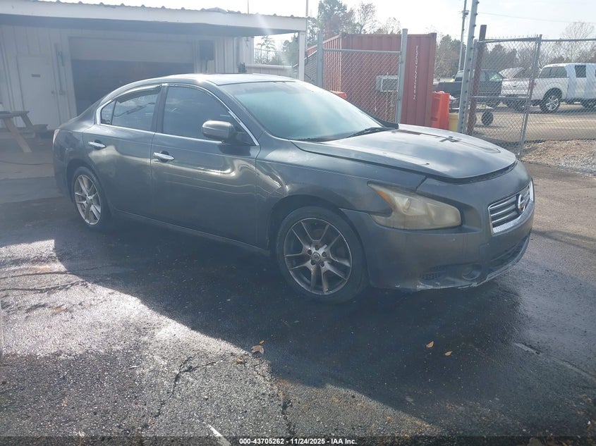 NISSAN MAXIMA 3.5 S
