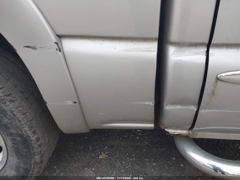 2005 GMC Sierra 1500 Slt VIN: 2GTEK13T151401189 Lot: 43705265