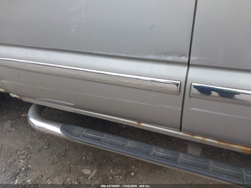 2005 GMC Sierra 1500 Slt VIN: 2GTEK13T151401189 Lot: 43705265