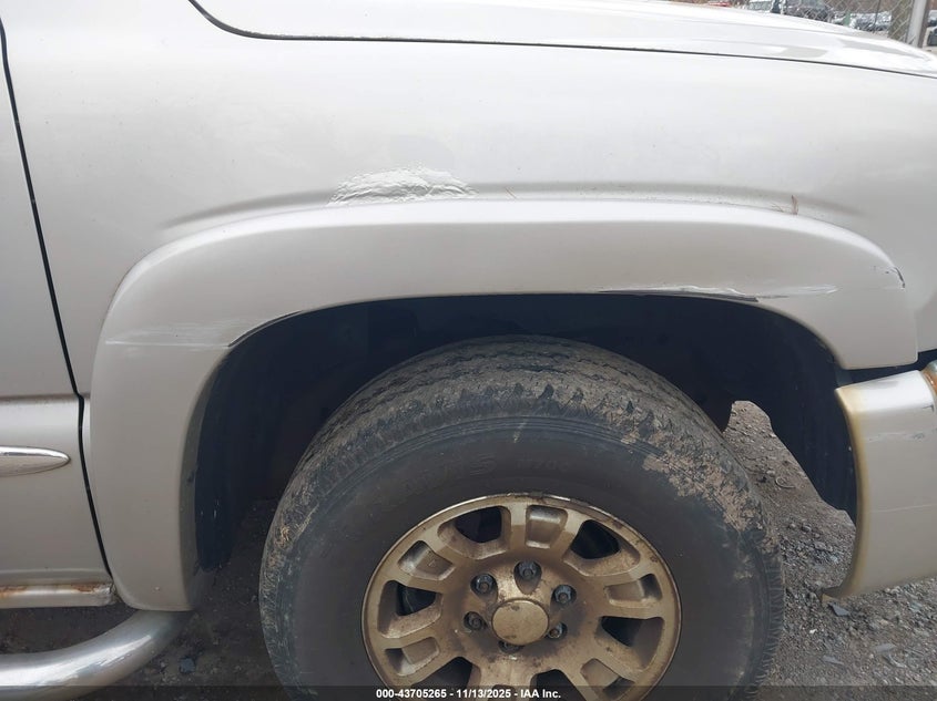 2005 GMC Sierra 1500 Slt VIN: 2GTEK13T151401189 Lot: 43705265