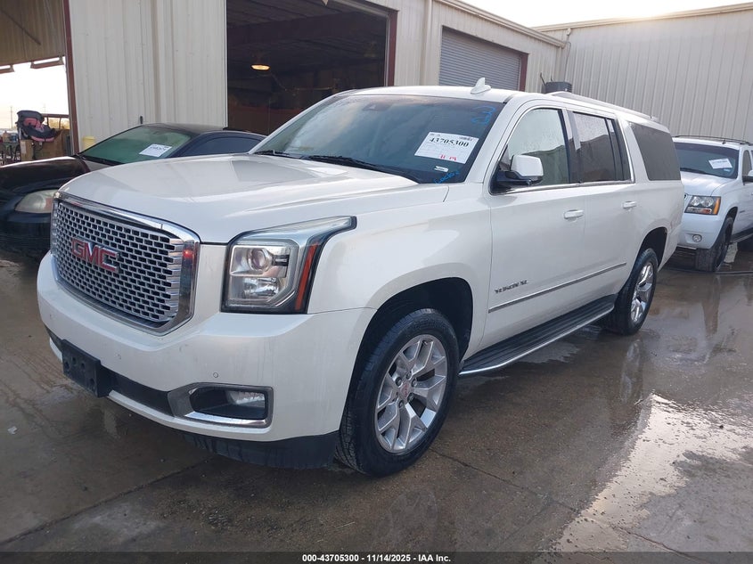 2015 GMC YUKON XL 1500 SLT 1GKS1HKC2FR534170