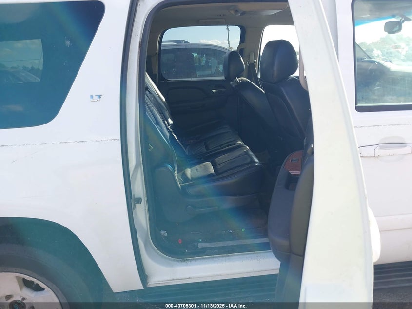 2008 Chevrolet Suburban 1500 Lt VIN: 3GNFC16018G142953 Lot: 43705301