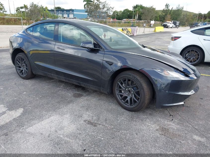 TESLA MODEL 3 LONG RANGE REAR-WHEEL DRIVE