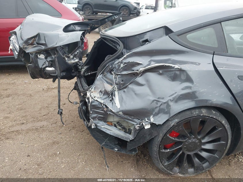 2022 Tesla Model 3 Performance Dual Motor All-Wheel Drive VIN: 5YJ3E1EC2NF259010 Lot: 43705331