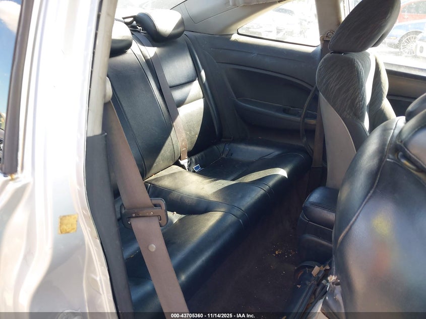 2HGFG12816H568388 2006 HONDA CIVIC photo no. 8