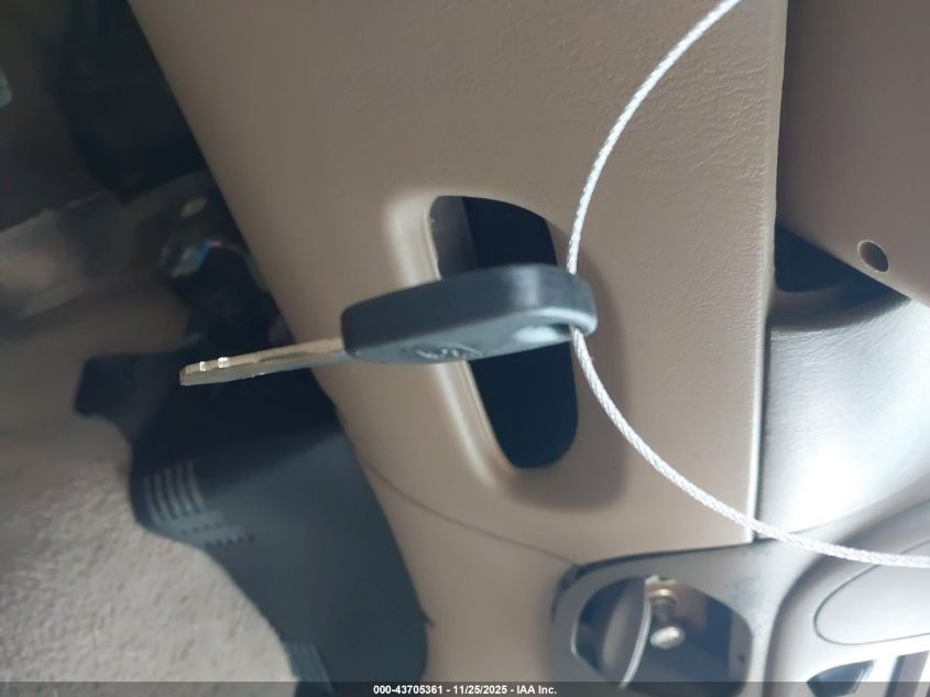 1999 Ford F-150 Lariat/Xl/Xlt VIN: 2FTRX07W2XCA60118 Lot: 43705361