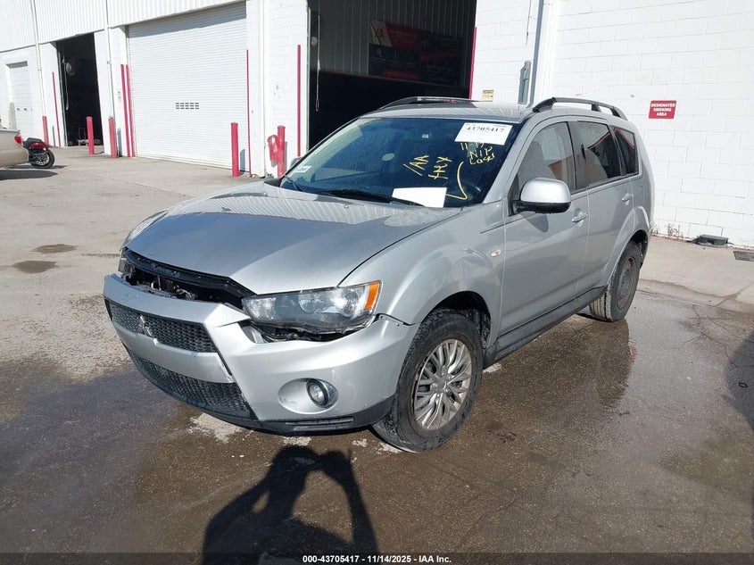 JA4AS2AWXDU001369 2013 MITSUBISHI OUTLANDER photo no. 2