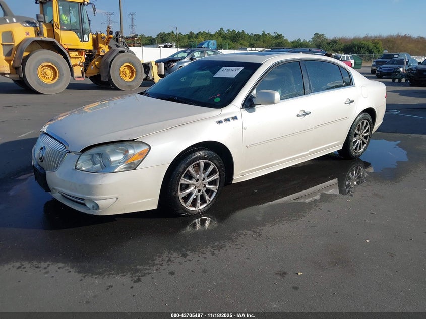 1G4HJ5EM2BU133293 2011 BUICK LUCERNE photo no. 2