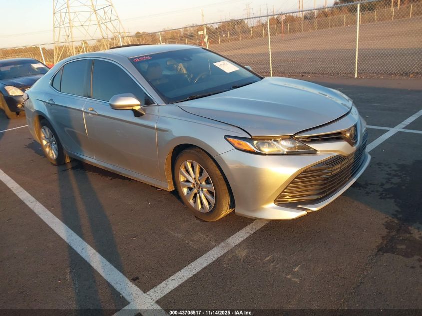 TOYOTA CAMRY LE