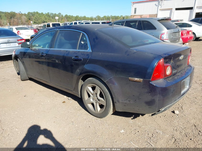 1G1ZB5EB3AF233063 2010 CHEVROLET MALIBU photo no. 3