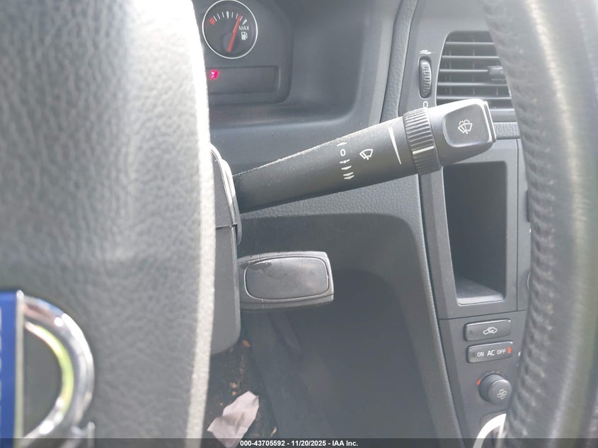 YV1RH59H942409026 2004 VOLVO S60 photo no. 11