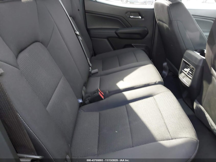 1GCPTCEK4R1111563 2024 CHEVROLET COLORADO photo no. 8