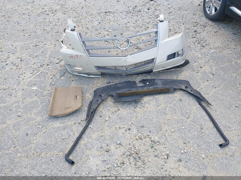 2010 Cadillac Cts Performance Collection VIN: 1G6DJ8EG4A0132444 Lot: 43705640