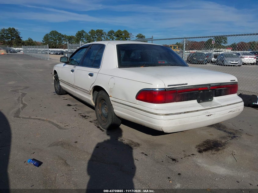 2MELM74W3VX702622 1997 MERCURY GRAND MARQUIS photo no. 3