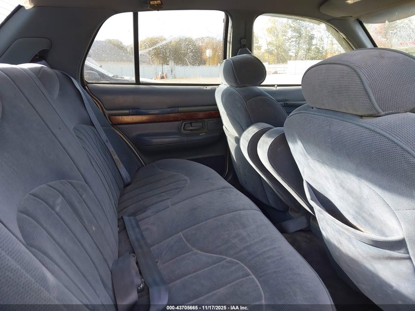 1997 Mercury Grand Marquis Gs VIN: 2MELM74W3VX702622 Lot: 43705665