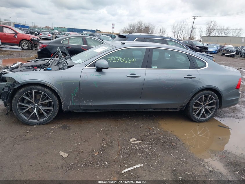 LVY982MK5JP031138 2018 VOLVO S90 photo no. 14