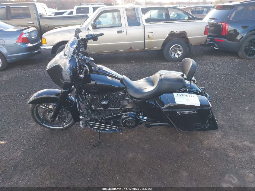 2019 Harley-Davidson Flhx VIN: 1HD1KBC12KB639761 Lot: 43705711
