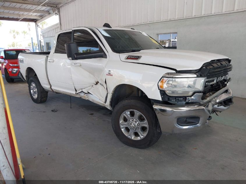 RAM 2500 BIG HORN 4X4 6 4 BOX