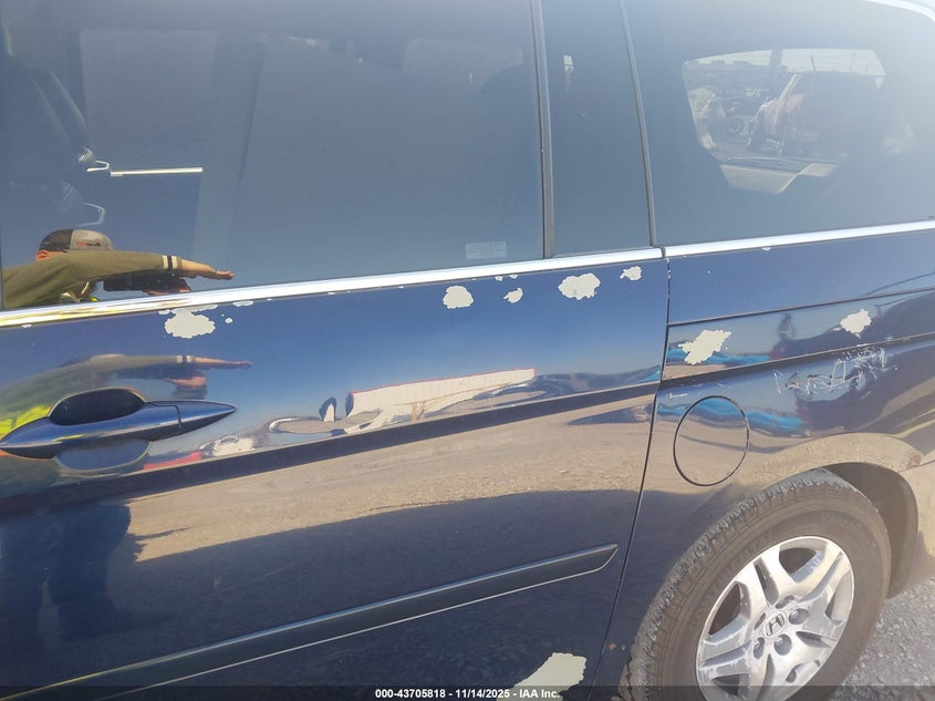 5FNRL387X5B001697 2005 HONDA ODYSSEY photo no. 6