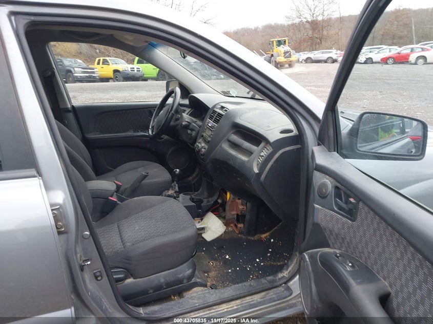 KNDJE724487470890 2008 KIA SPORTAGE photo no. 5