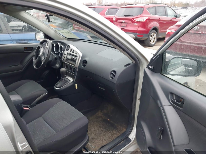 2T1KR32E93C079042 2003 TOYOTA MATRIX photo no. 5