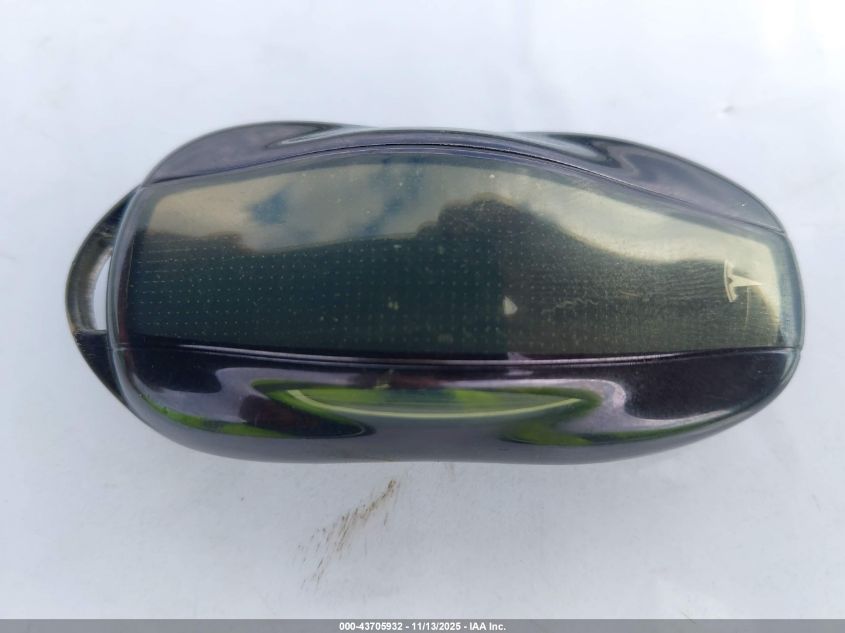 2019 Tesla Model 3 Long Range/Mid Range/Standard Range/Standard Range Plus VIN: 5YJ3E1EA3KF317989 Lot: 43705932