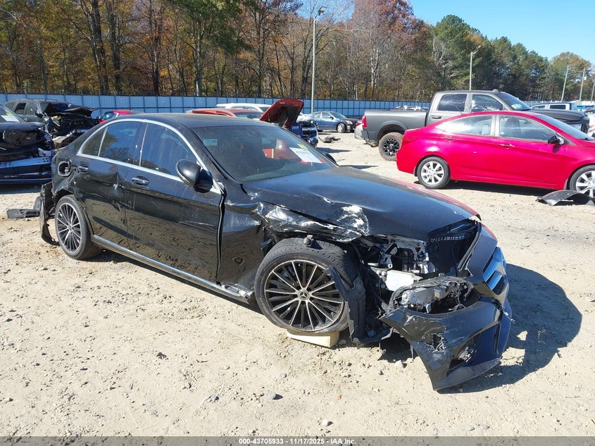 MERCEDES-BENZ C-CLASS SEDAN