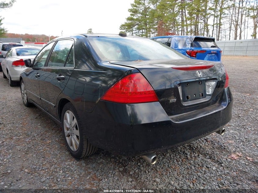 1HGCM66517A000263 2007 HONDA ACCORD photo no. 3