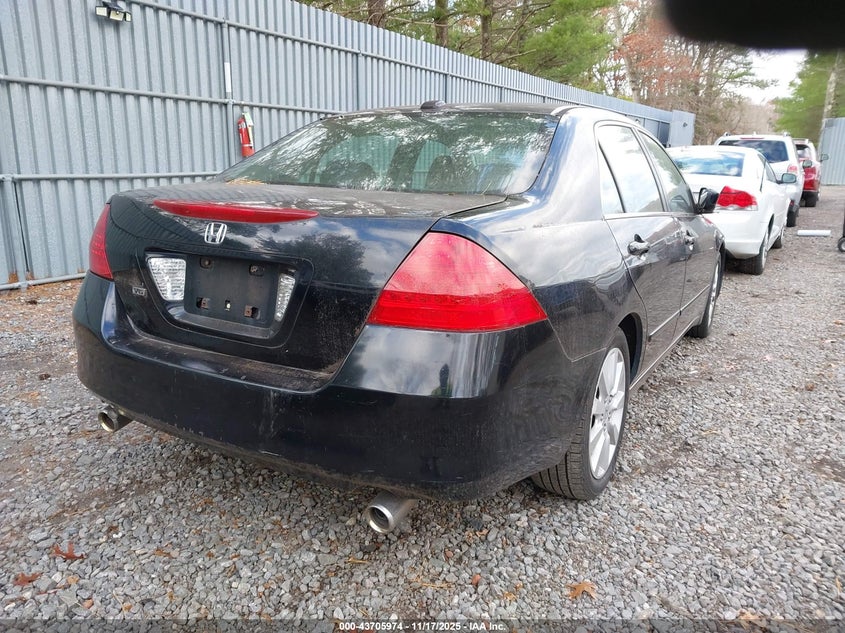 1HGCM66517A000263 2007 HONDA ACCORD photo no. 4