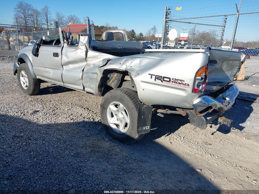 2004 Toyota Tacoma Base V6