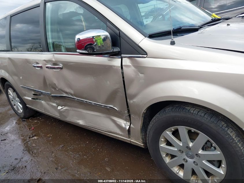 2014 Chrysler Town & Country Touring-L VIN: 2C4RC1CG5ER279875 Lot: 43706002