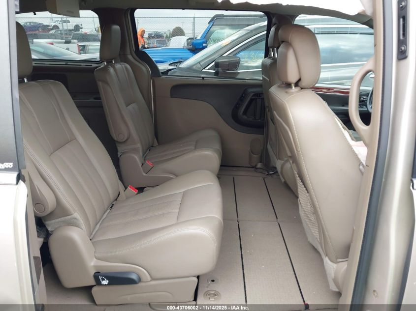 2014 Chrysler Town & Country Touring-L VIN: 2C4RC1CG5ER279875 Lot: 43706002