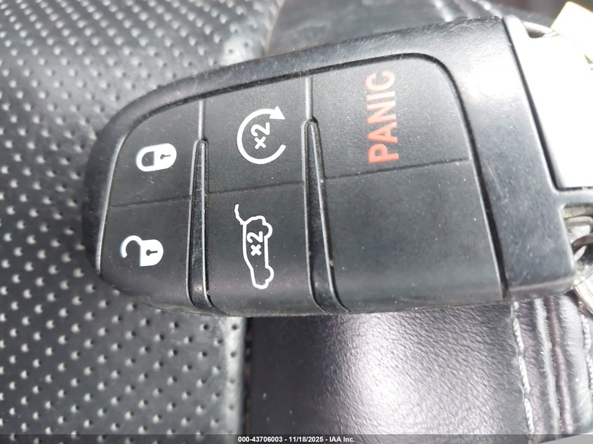 1C4RJFCG0KC570470 2019 JEEP GRAND CHEROKEE photo no. 11