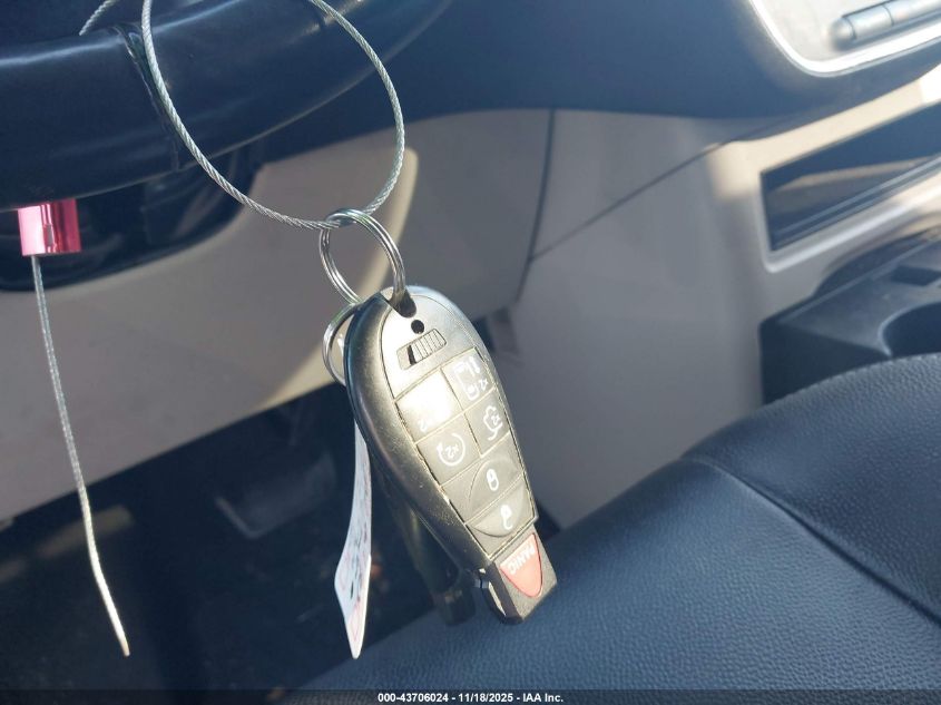 2015 Chrysler Town & Country Touring VIN: 2C4RC1BG5FR754038 Lot: 43706024