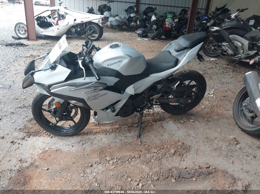 2025 Kawasaki Ex500 VIN: ML5EXGG11SDA41870 Lot: 43706036