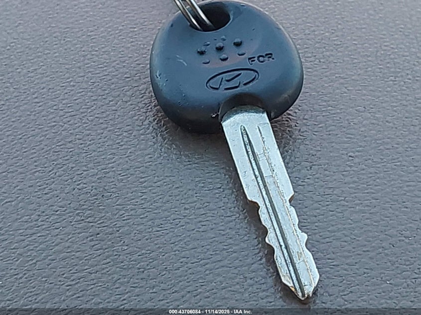 2009 Kia Sportage Lx VIN: KNDJF724697641220 Lot: 43706084