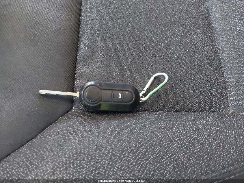 2018 Ram Promaster 2500 High Roof 159 Wb VIN: 3C6TRVDG8JE145889 Lot: 43706097